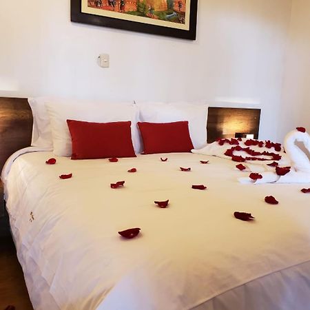 فندق La Casona Monsante شاشابوياس المظهر الخارجي الصورة
