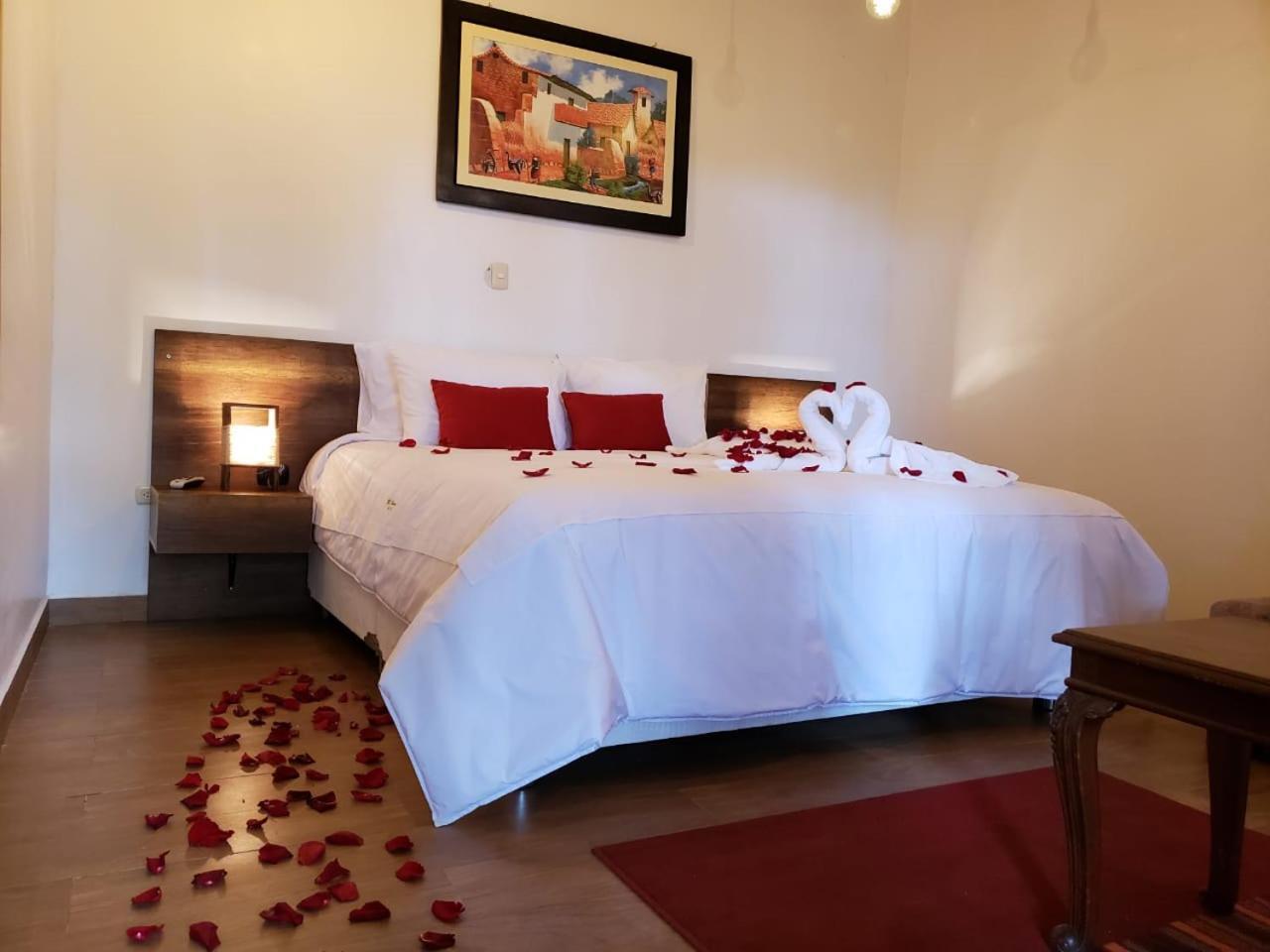 فندق La Casona Monsante شاشابوياس المظهر الخارجي الصورة
